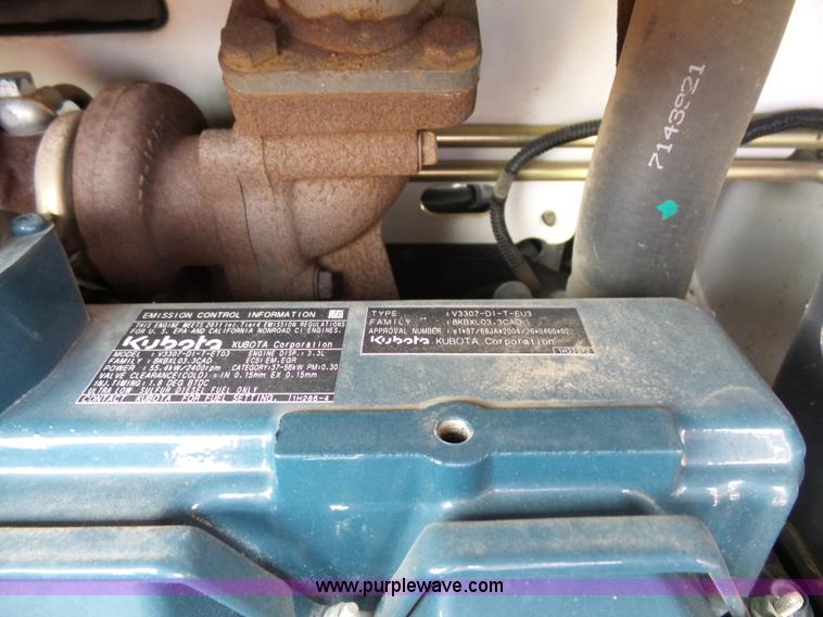 image for item J1638 2011 Bobcat T650 skid steer