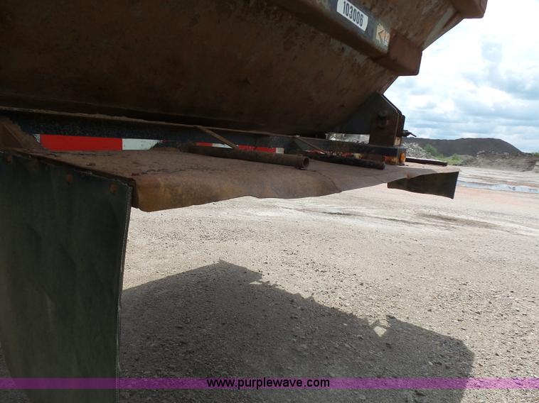 image for item J1639 1997 Smithco side dump trailer