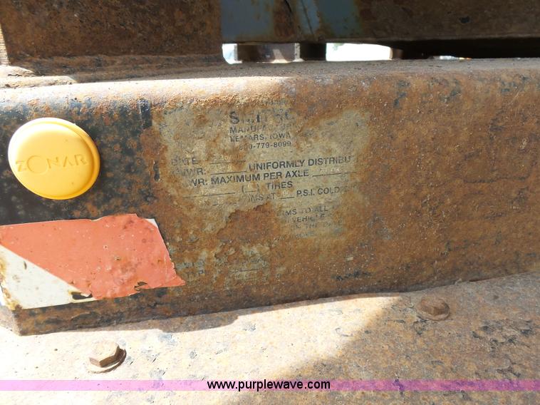 image for item J1639 1997 Smithco side dump trailer