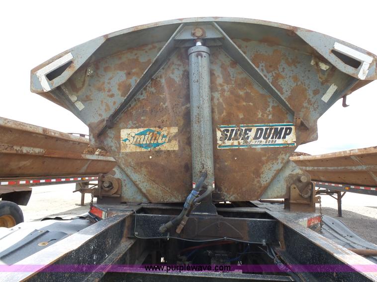 image for item J1640 1998 Smithco side dump trailer