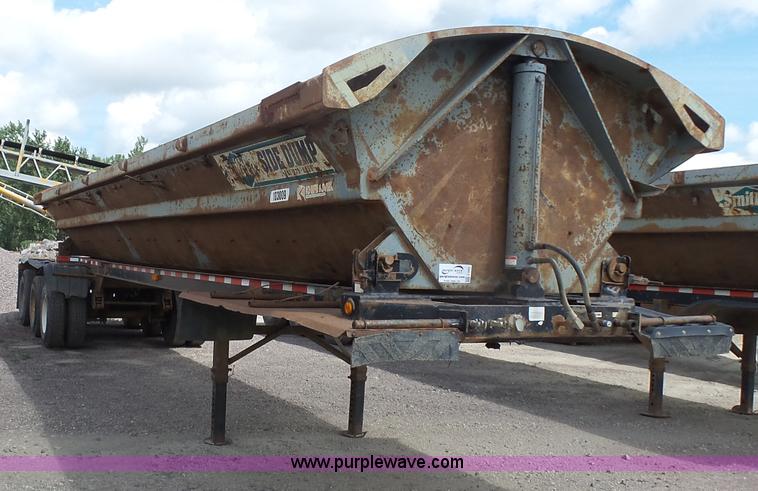 image for item J1641 1998 Smithco side dump trailer