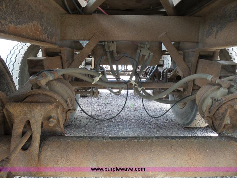 image for item J1641 1998 Smithco side dump trailer