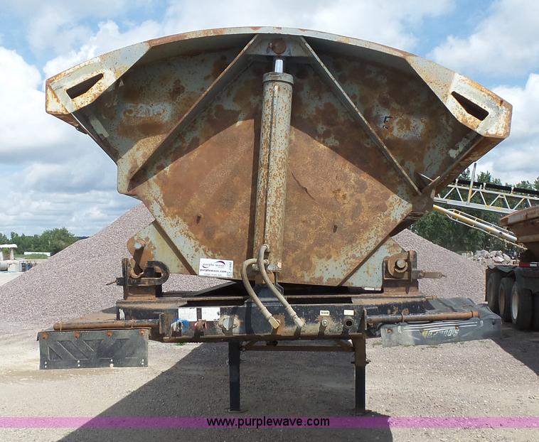 image for item J1642 1998 Smithco side dump trailer