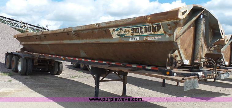 image for item J1642 1998 Smithco side dump trailer