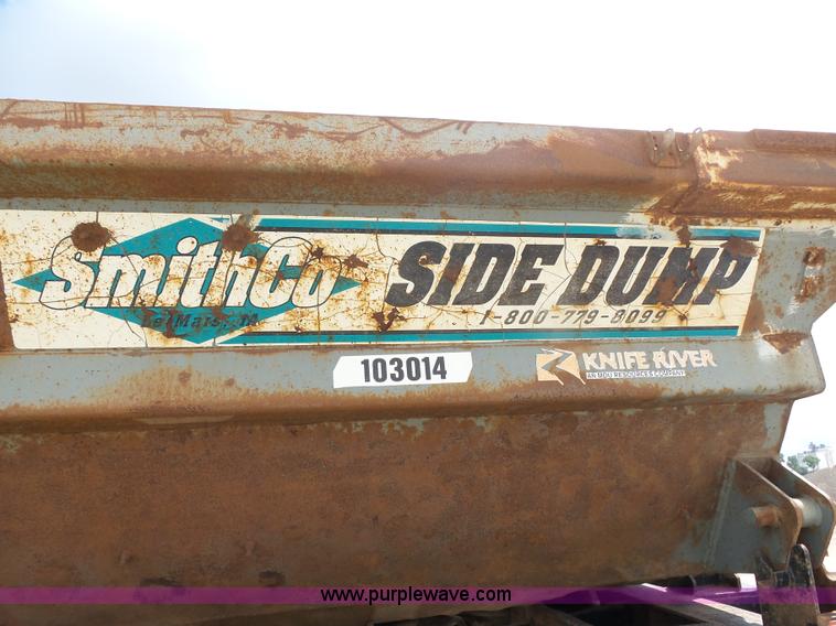 image for item J1642 1998 Smithco side dump trailer