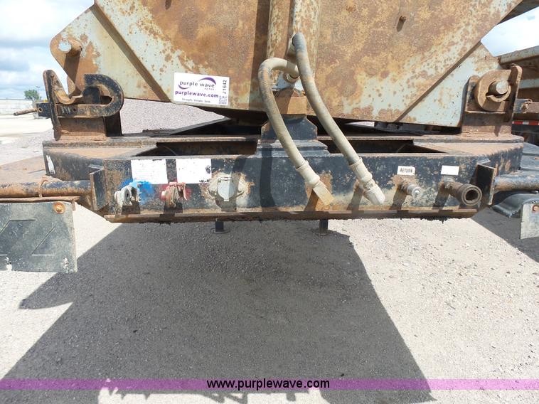image for item J1642 1998 Smithco side dump trailer