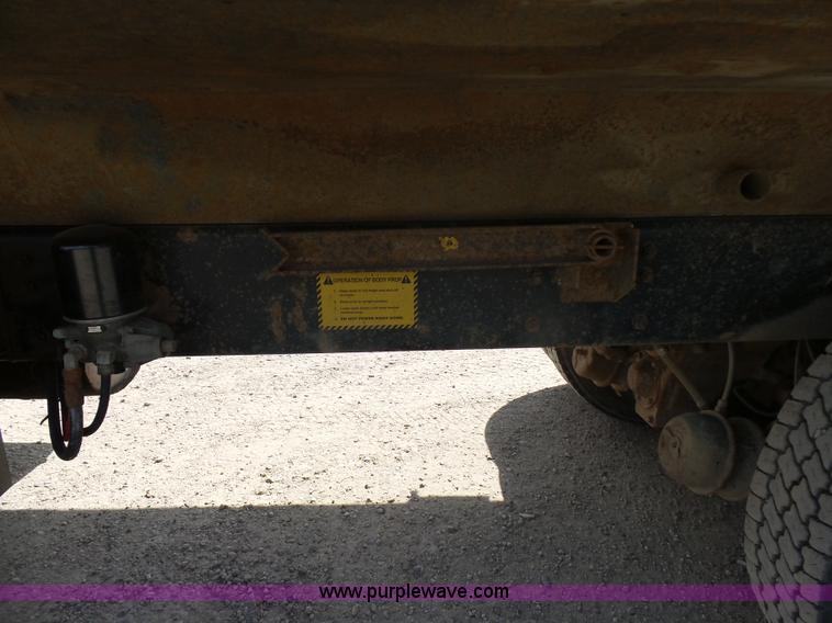image for item J1651 1997 Volvo WG dump truck