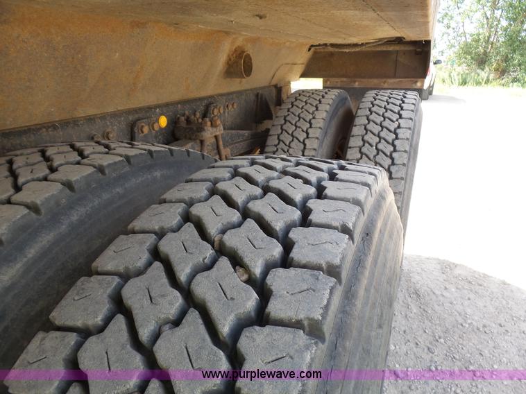 image for item J1651 1997 Volvo WG dump truck