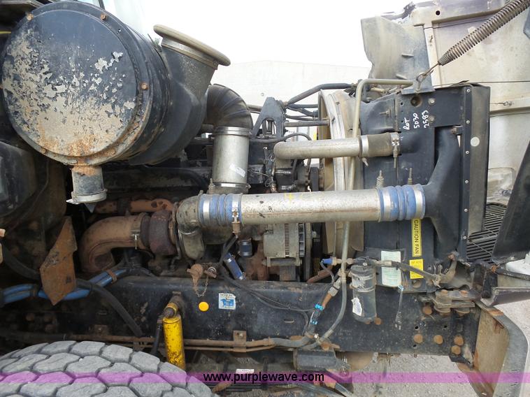 image for item J1651 1997 Volvo WG dump truck