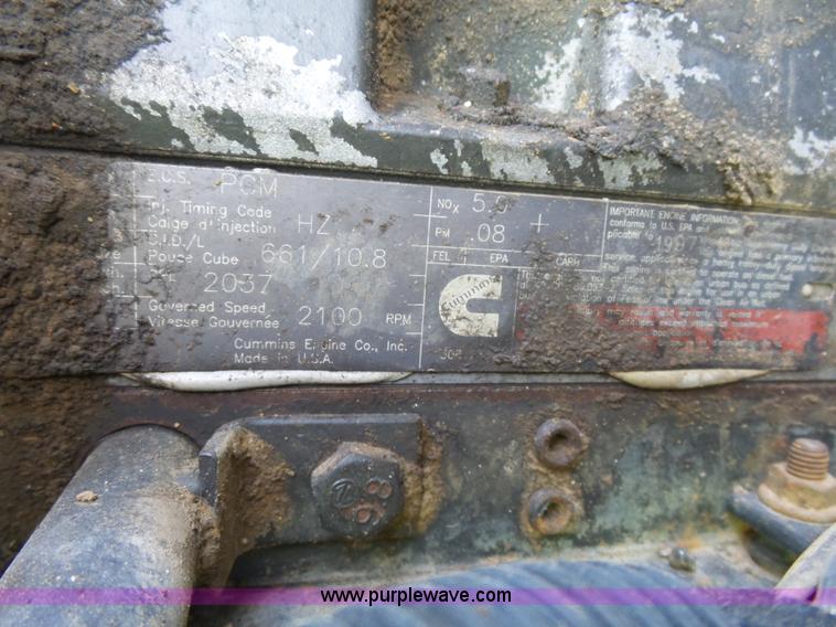 image for item J1652 1997 Volvo WG dump truck