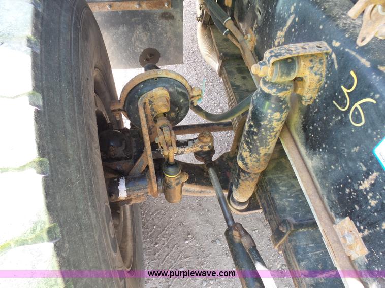 image for item J1653 1997 Volvo WG dump truck