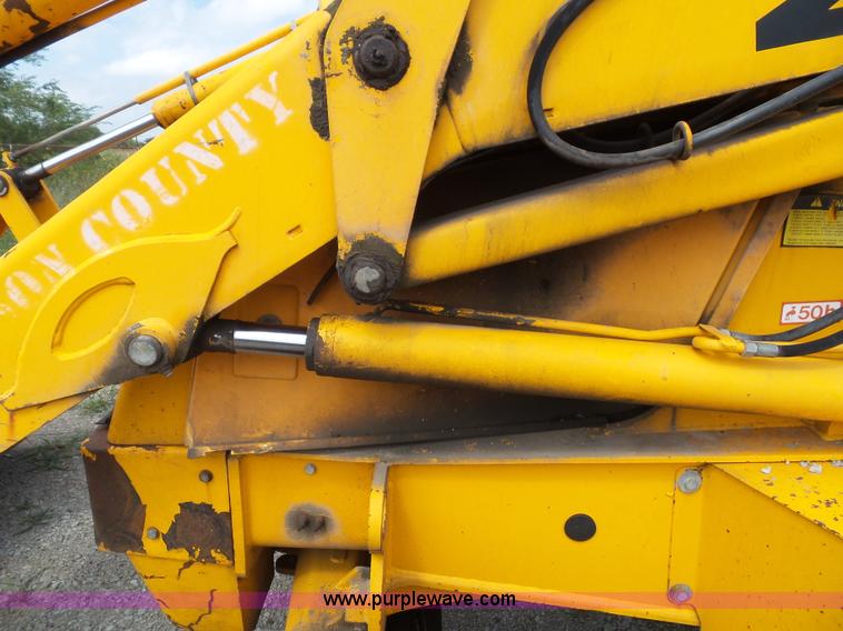 image for item J4818 JCB 215 backhoe