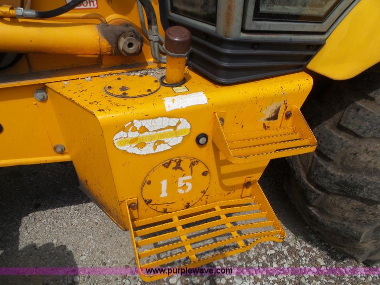 image for item J4818 JCB 215 backhoe