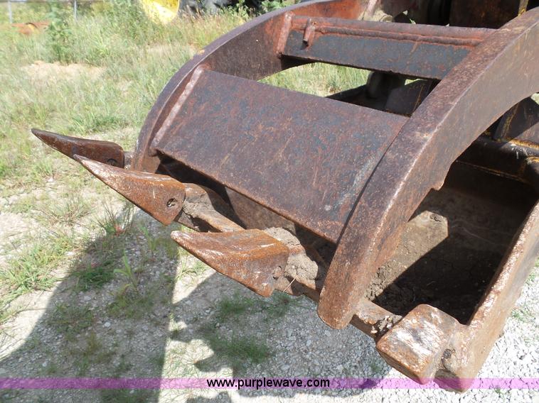 image for item J4818 JCB 215 backhoe