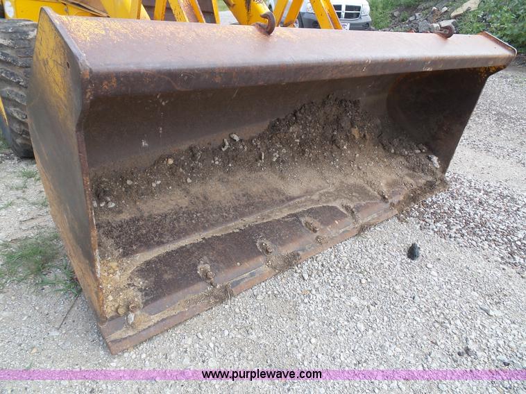 image for item J4818 JCB 215 backhoe