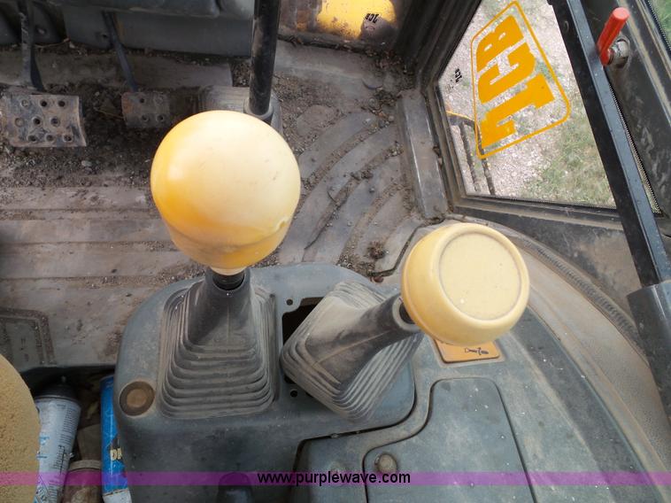 image for item J4818 JCB 215 backhoe