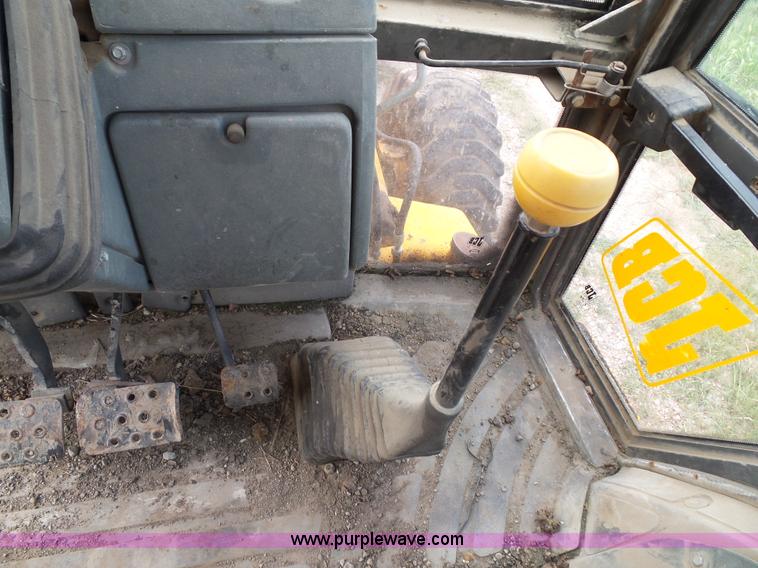 image for item J4818 JCB 215 backhoe