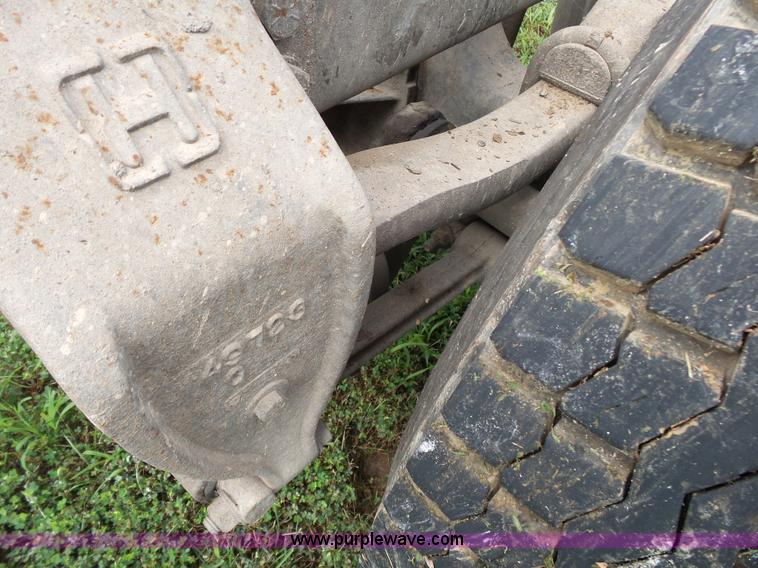 image for item K1163 1992 Ford LN9000 truck chassis