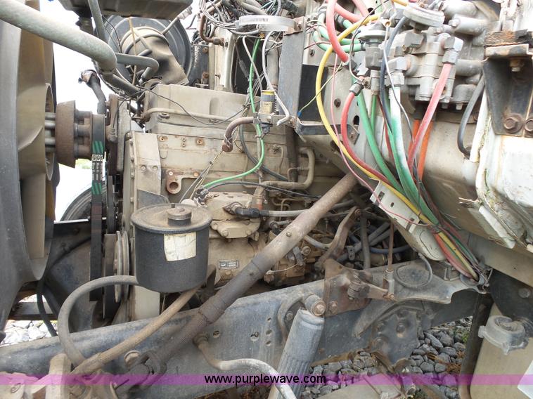 image for item K1164 1991 Ford LN9000 truck chassis