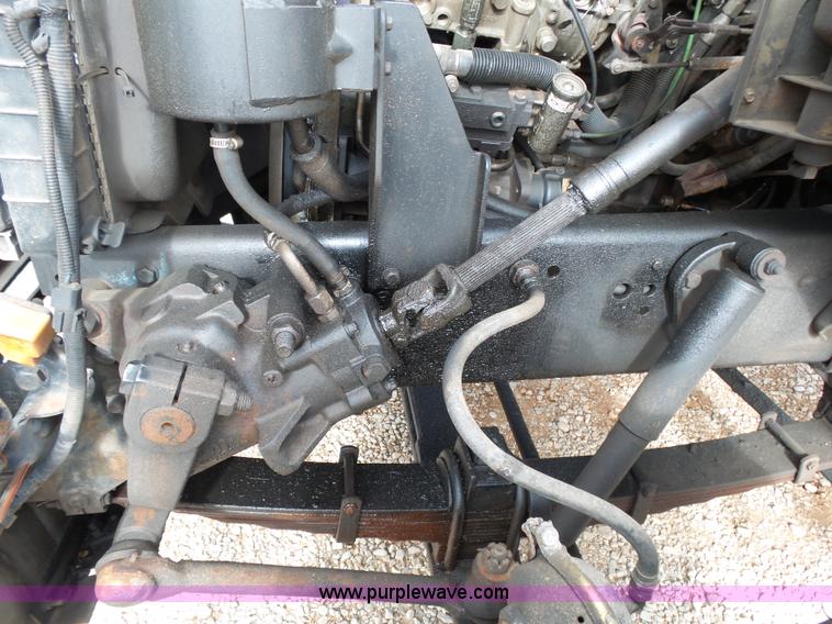 image for item K1166 1993 Ford LNT8000 semi truck