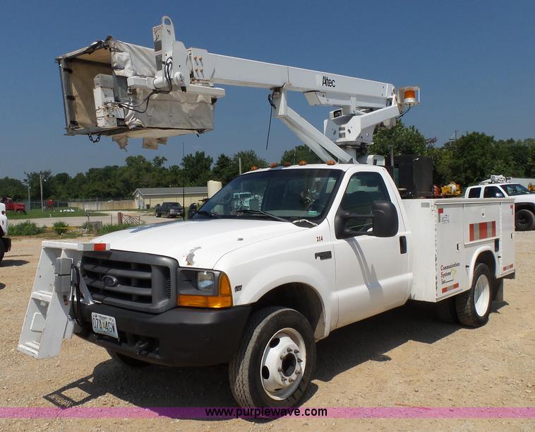 image for item K1167 1999 Ford F450 Super Duty bucket truck