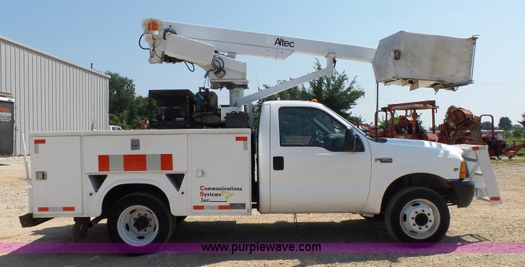 image for item K1167 1999 Ford F450 Super Duty bucket truck