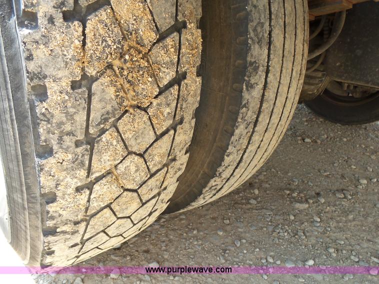 image for item K1167 1999 Ford F450 Super Duty bucket truck