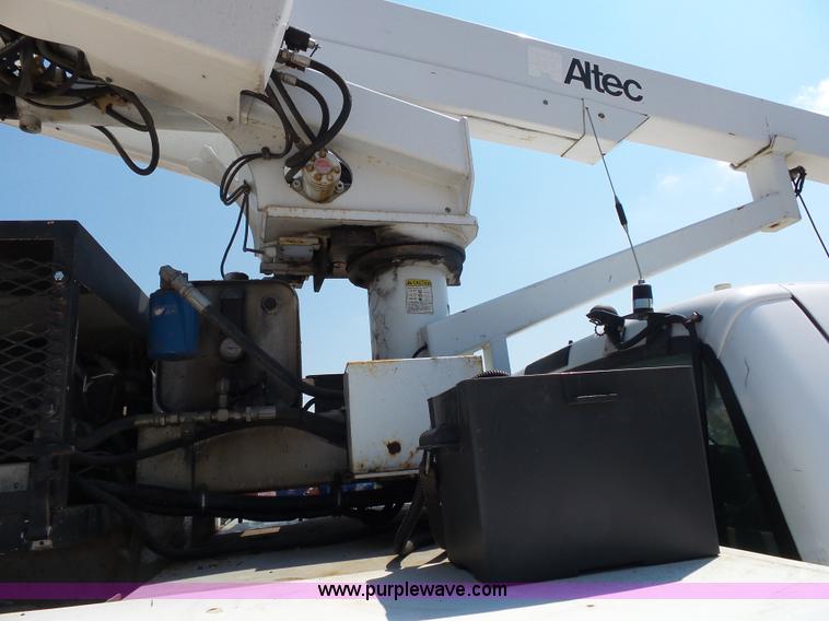 image for item K1167 1999 Ford F450 Super Duty bucket truck