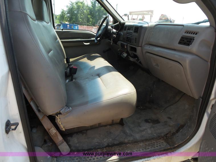 image for item K1167 1999 Ford F450 Super Duty bucket truck