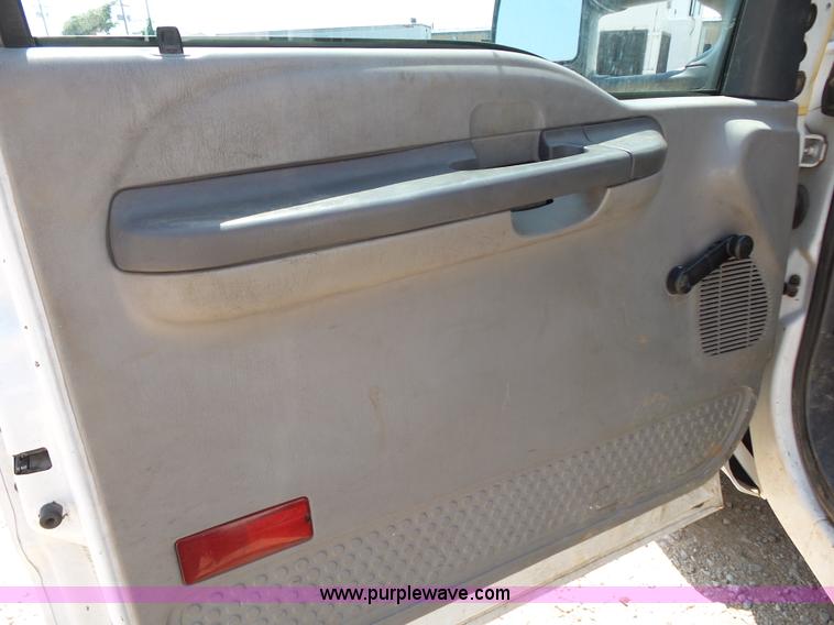 image for item K1167 1999 Ford F450 Super Duty bucket truck