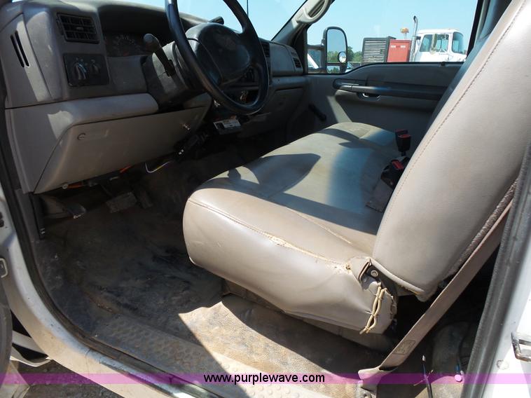 image for item K1167 1999 Ford F450 Super Duty bucket truck