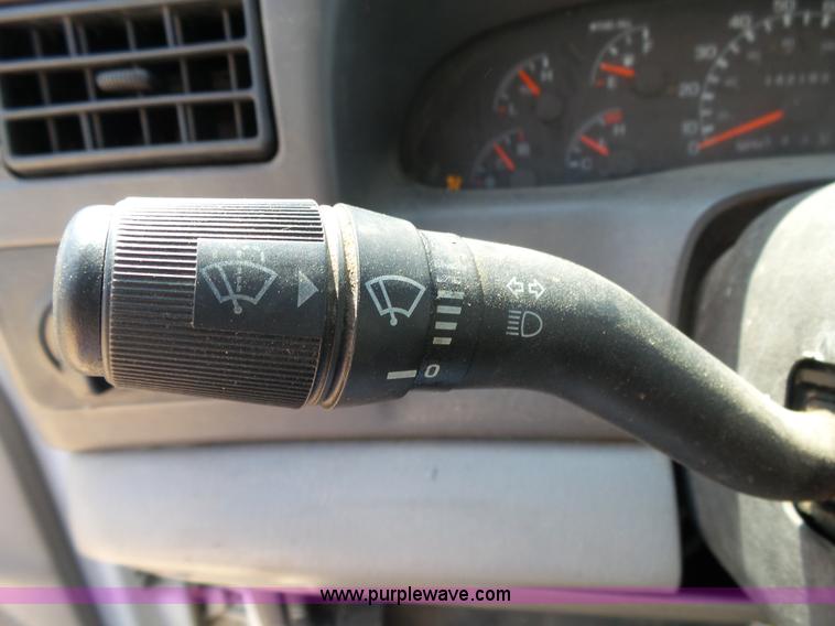 image for item K1167 1999 Ford F450 Super Duty bucket truck