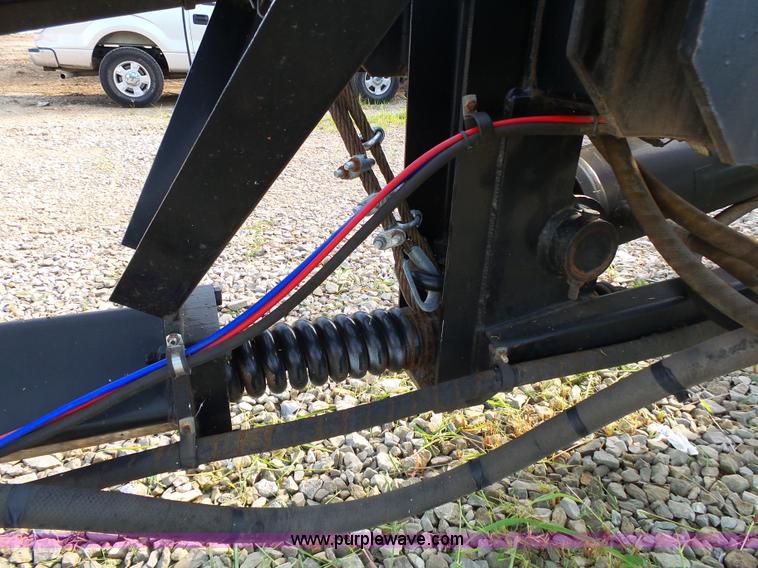 image for item K1168 2006 Clement R0T2AT2240W container trailer