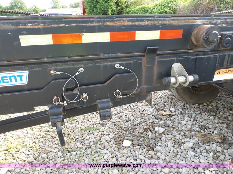 image for item K1168 2006 Clement R0T2AT2240W container trailer