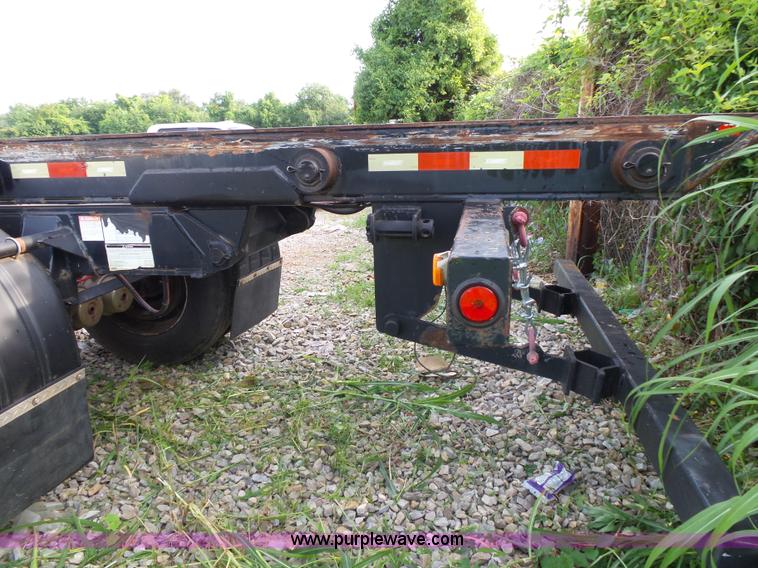 image for item K1168 2006 Clement R0T2AT2240W container trailer