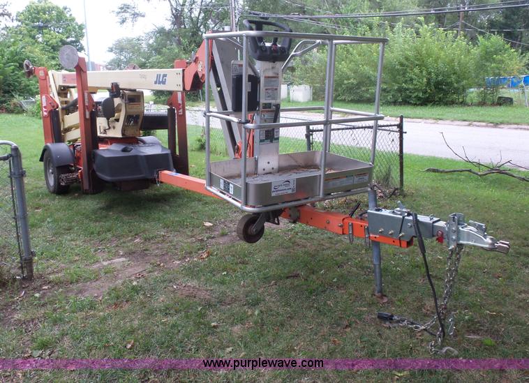 image for item K1618 2007 JLG T500J twoable boom lift