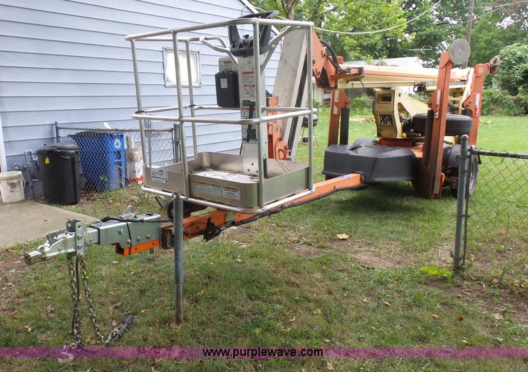 image for item K1618 2007 JLG T500J twoable boom lift
