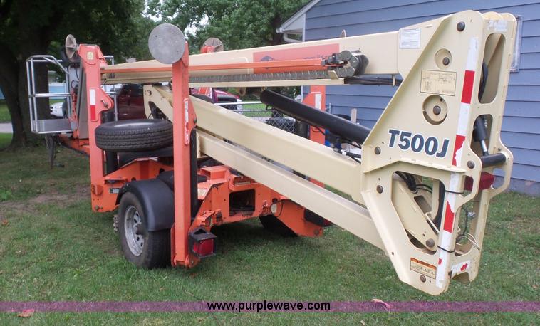 image for item K1618 2007 JLG T500J twoable boom lift