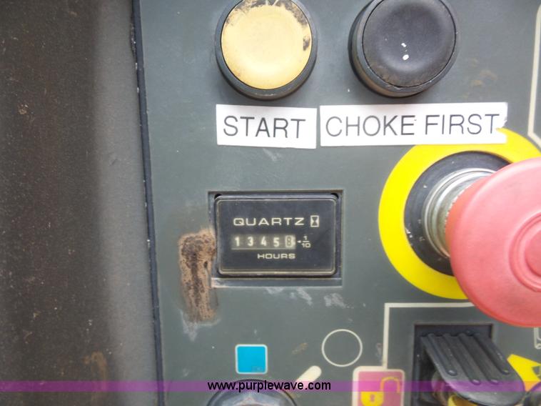 image for item K1618 2007 JLG T500J twoable boom lift