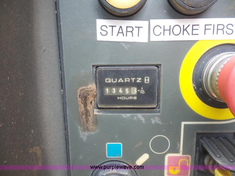 image for item K1618 2007 JLG T500J twoable boom lift