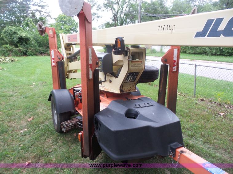 image for item K1618 2007 JLG T500J twoable boom lift