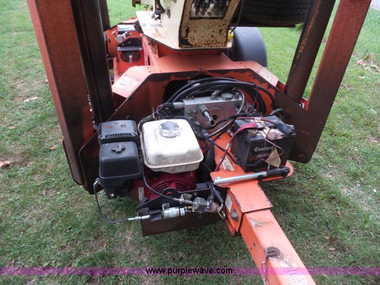 image for item K1618 2007 JLG T500J twoable boom lift