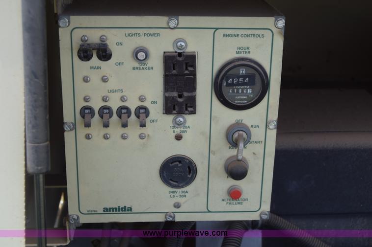 image for item K2924 Amida AL4000 light plant