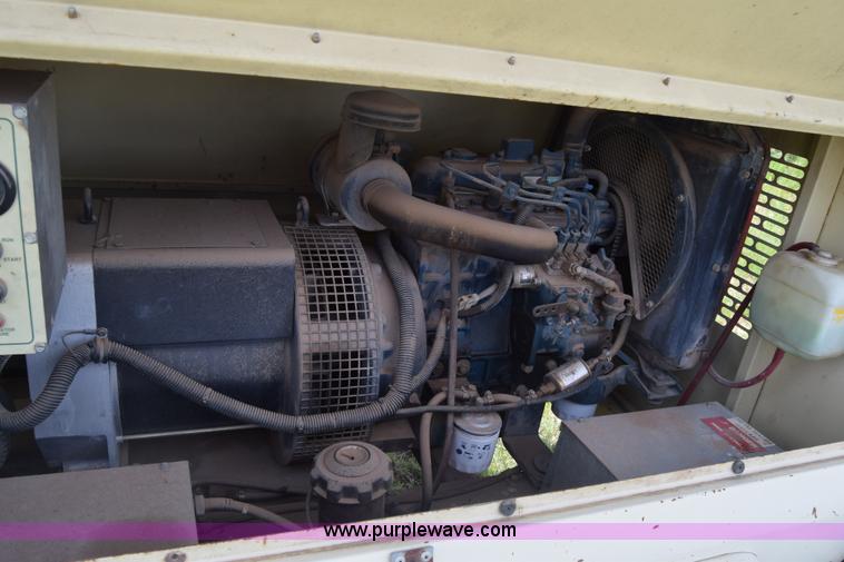 image for item K2924 Amida AL4000 light plant