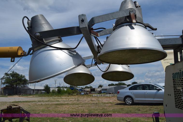 image for item K2924 Amida AL4000 light plant