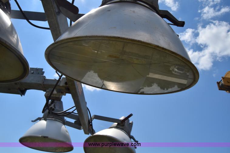 image for item K2924 Amida AL4000 light plant