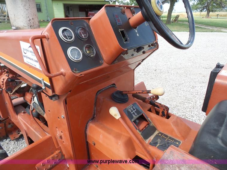 image for item K3628 1992 Ditch Witch 5110 trencher