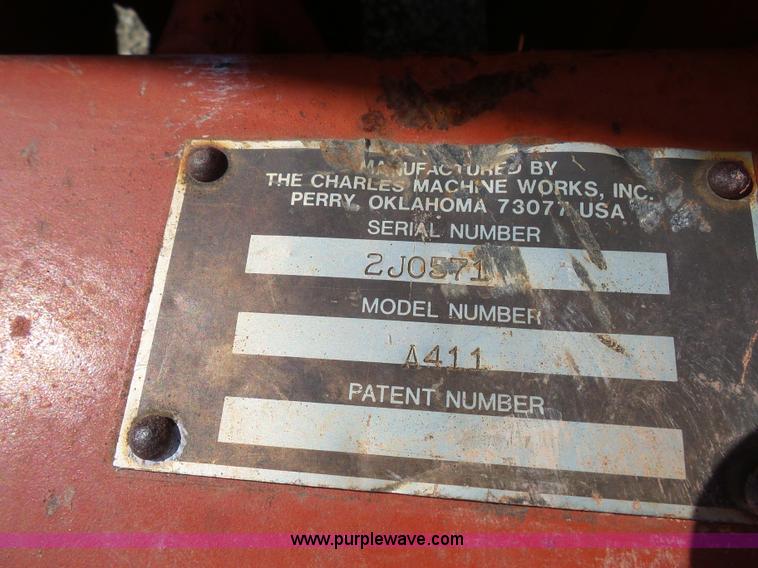 image for item K3628 1992 Ditch Witch 5110 trencher