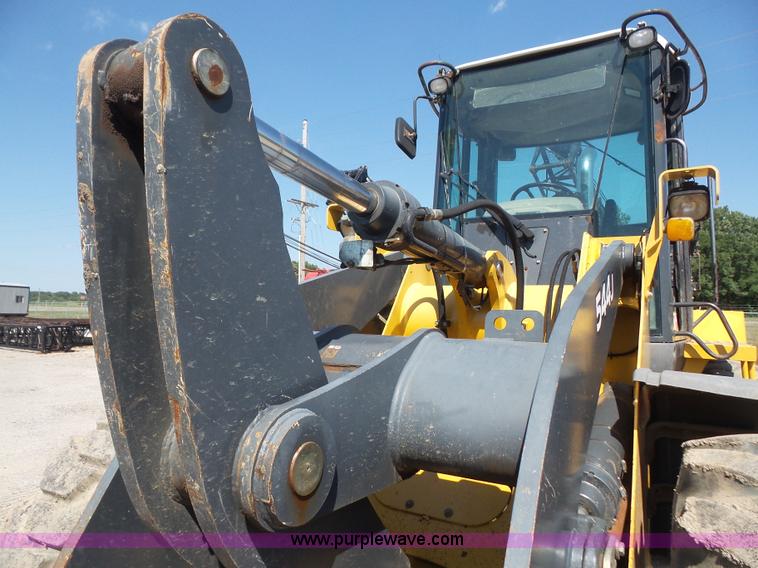 image for item K3646 2005 John Deere 544J wheel loader