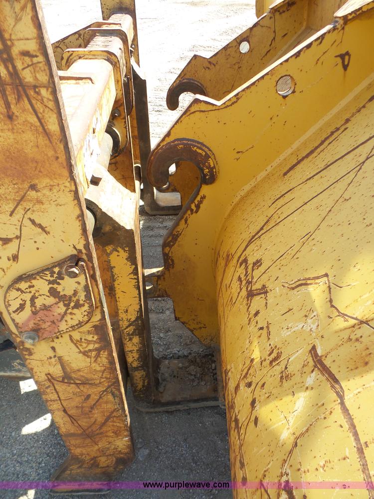 image for item K3646 2005 John Deere 544J wheel loader